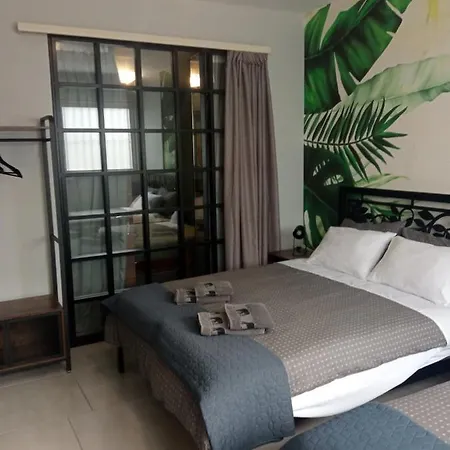 Patras' Hitech Apartment Zewnętrze zdjęcie